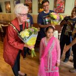 Woodley Town Mayor opens Adda Hut