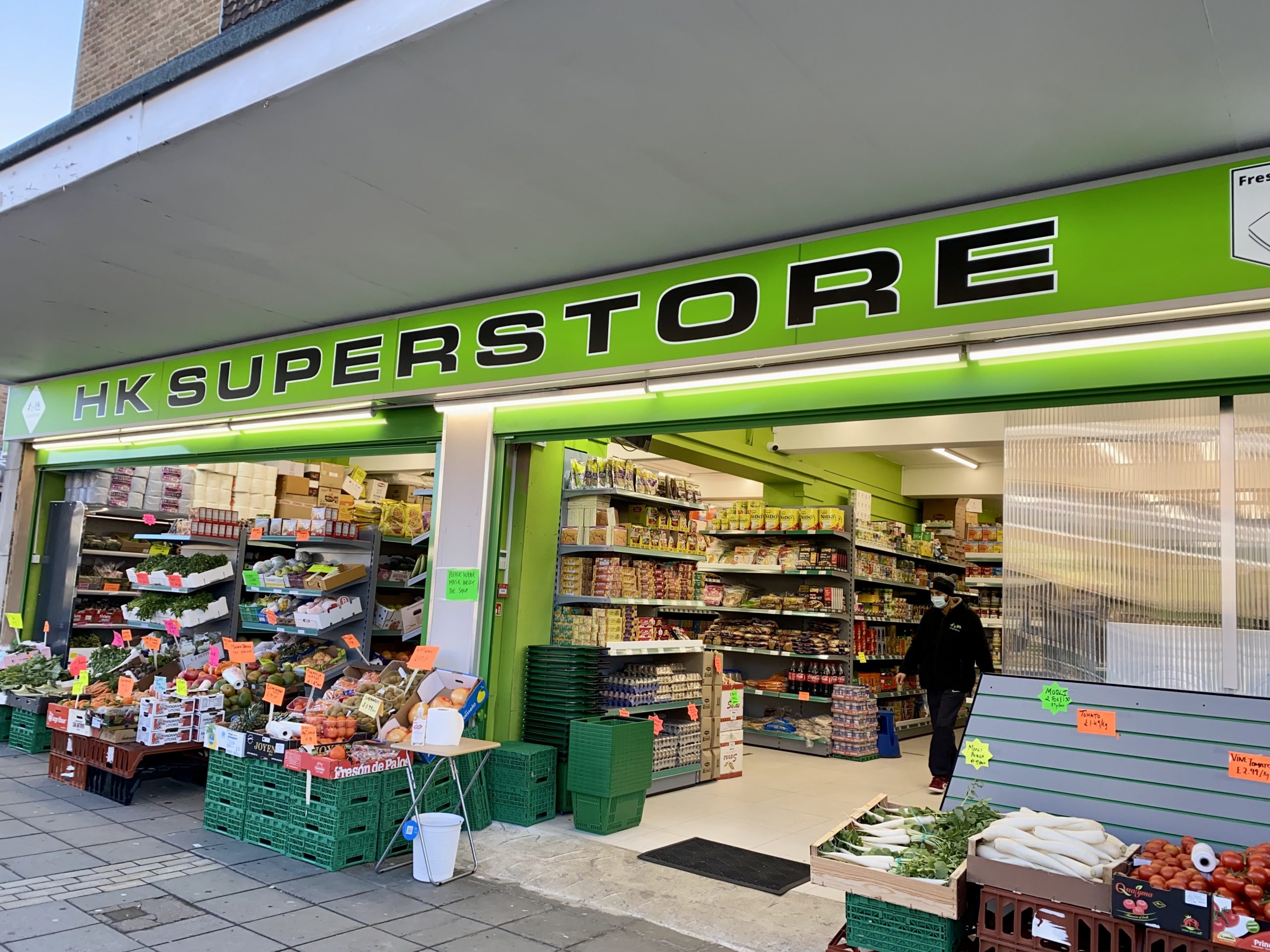 new supermarket in Woodley